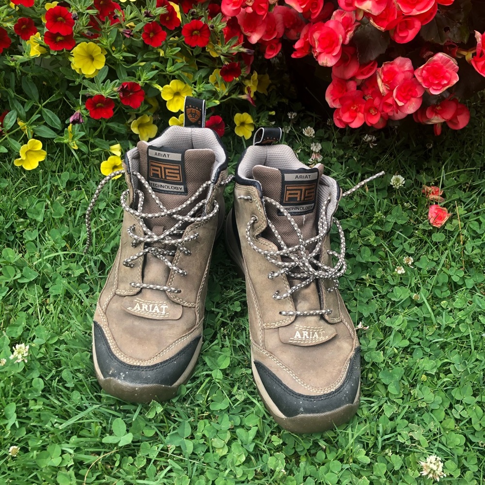 Ariat Lace-Up Riding Boots - Picture 1 of 9